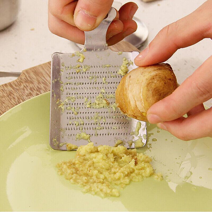 Stainless Steel Garlic Ginger Grater Fine Grinding Kitchen Tool