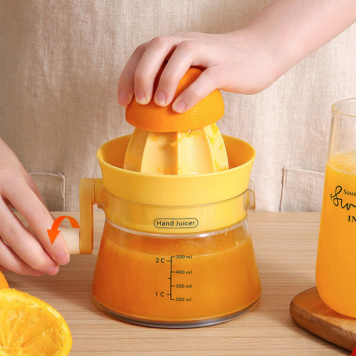 Manual Juice Extractor with 500ml Capacity Ergonomic Design