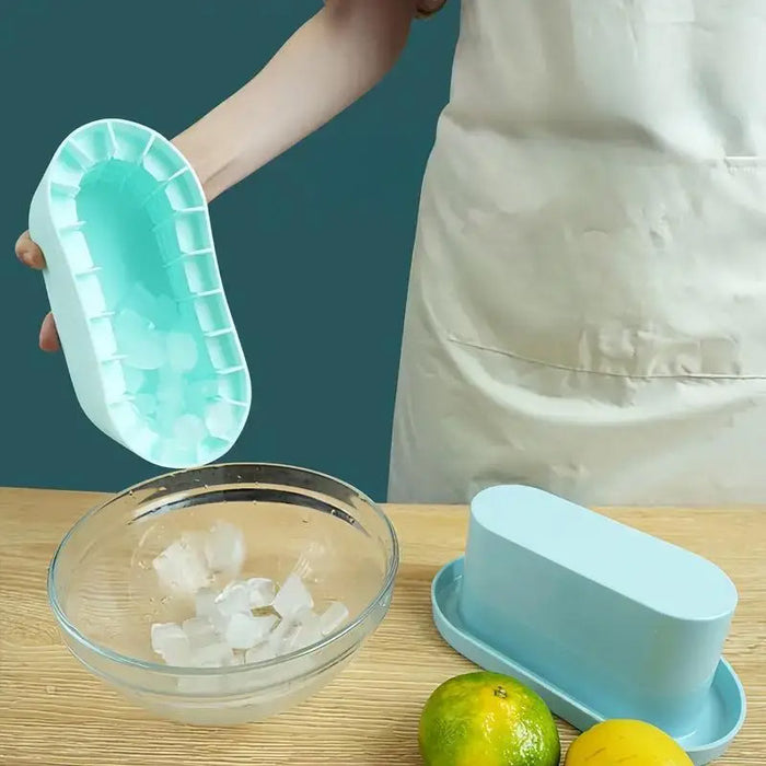 1 Pc Silicone Ice Cube Tray with Lid 100 Cubes