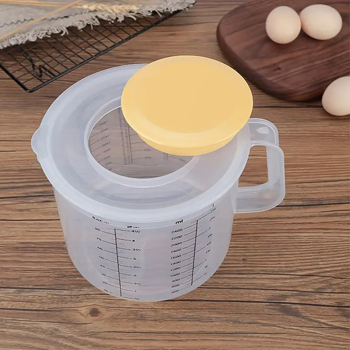 2.5L Plastic Measuring Bowl with Lid and Scale Markings