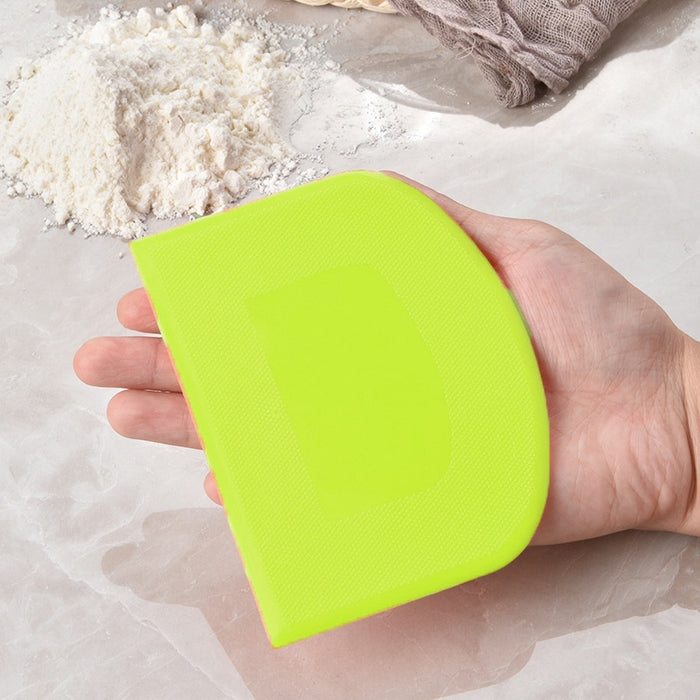 2 Pcs Dough Scrapers Food Grade PE Anti-slip 12x9.5cm