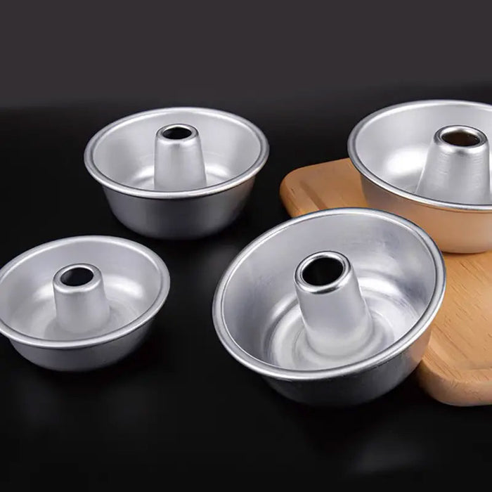 4 Pcs 4 Inch Hollow Cake Mould Nonstick Round Pan Set