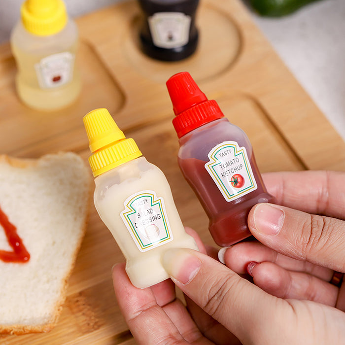 4 Pcs Mini Sauce Bottles Portable Picnic Condiment Containers