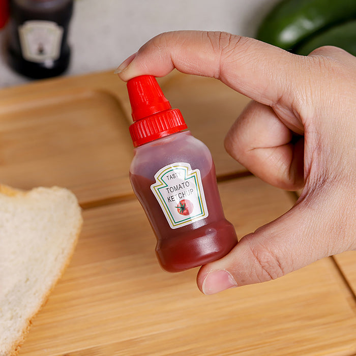 4 Pcs Mini Sauce Bottles Portable Picnic Condiment Containers