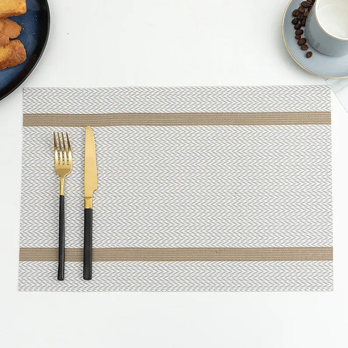 4pcs Anti-Skid Woven Placemat, Heat Resistant PVC Mat