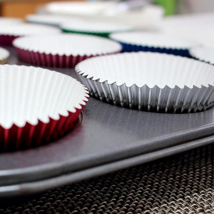 200 PCS Colored Baking Paper Cupcake Trays Muffin Liners for Party Baking