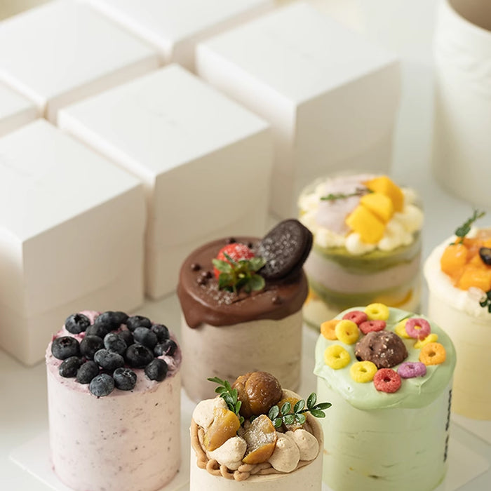 50 Pcs White Cardboard Pastry Mousse Cake Boxes 3.93 Inch with Clasp Closure
