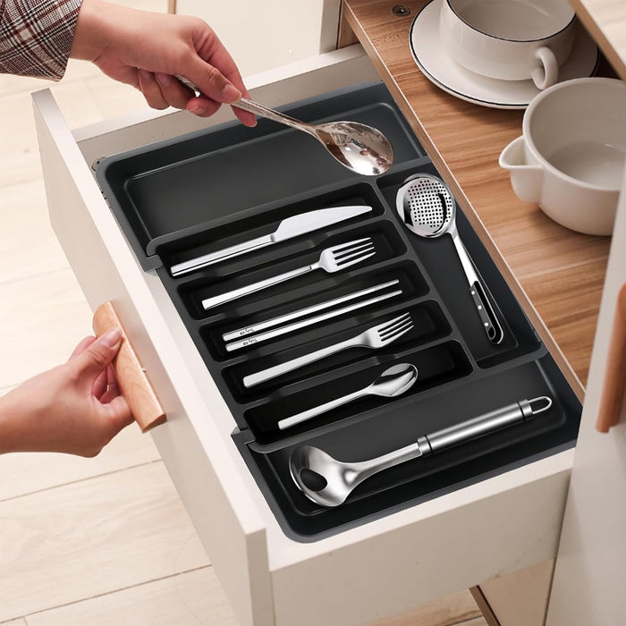 Expandable Cutlery Organiser Tray with Adjustable Width in Black