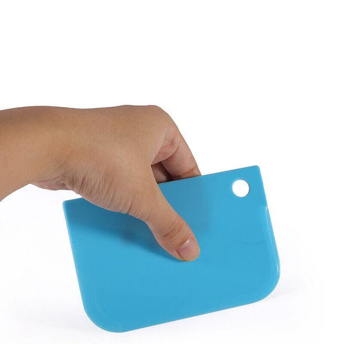 3 Pcs Plastic Dough Scrapers Jagged Cutters Icing Tools