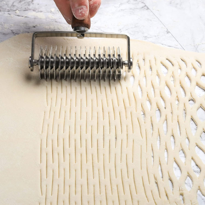 Pastry Lattice Roller Cutter Stainless Steel Wood Handle 19.5cm