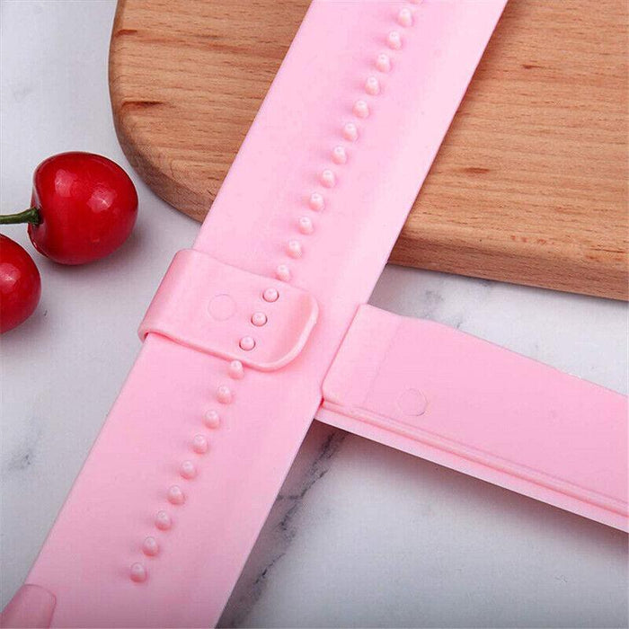 Adjustable Fondant Cake Scraper Smoother Food-Grade Plastic 23.5 x 20.5 cm