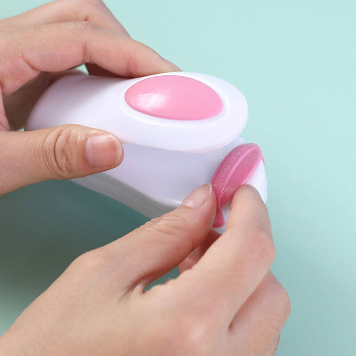 Mini Portable Heat Sealer Bag Resealer ABS Material Magnetic Design