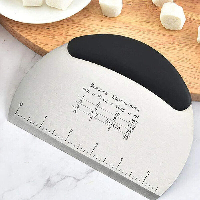 Stainless Steel Dough Scraper Pastry Cutter with Scale for Baking Use